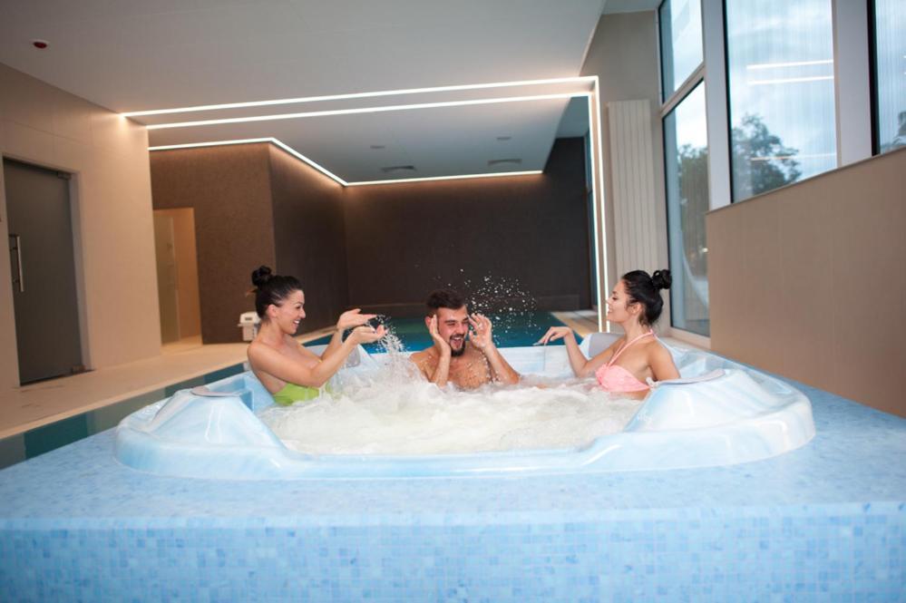포비에로보 Baltic Palace 아파트 호텔 외부 사진
